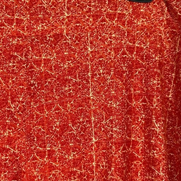 Tall & Curvy LuLaRoe Leggings - Picture 2 of 3